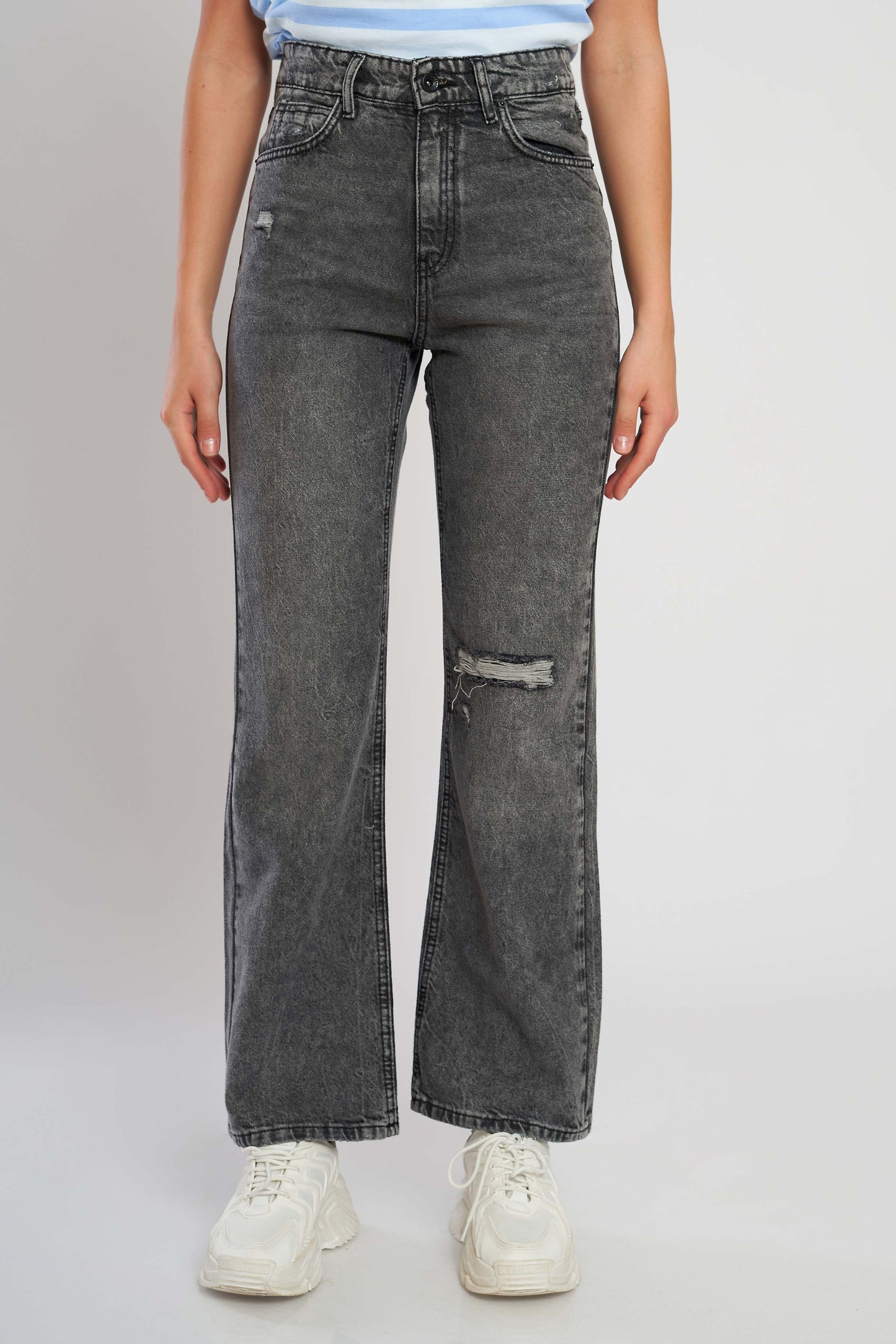 Dreed Flared Fit Jeans - Cropped For Women