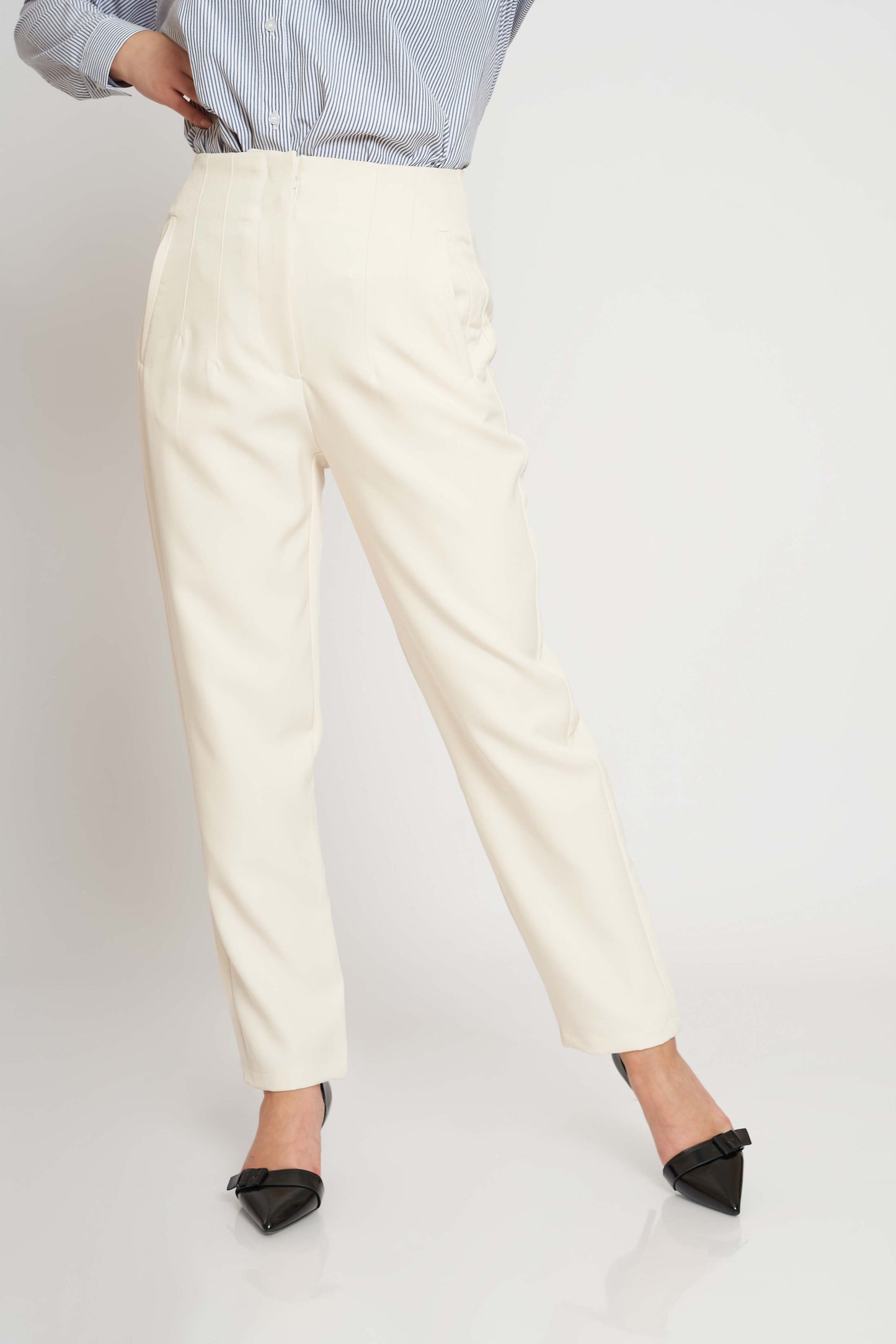 HIGH-WAIST TROUSERS
