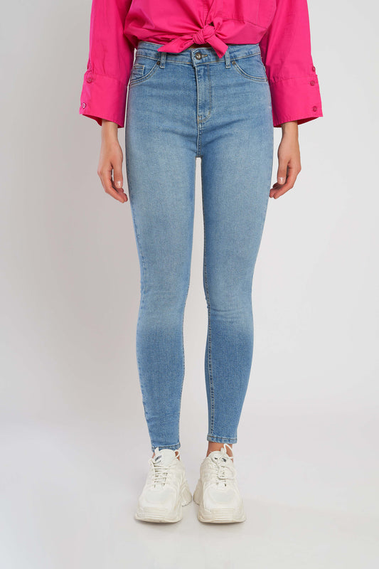 dj skinny jeans - high rise- light blue