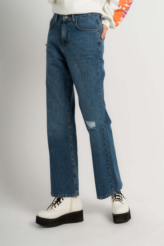 Dreed Flared Fit Jeans - Cropped For Women