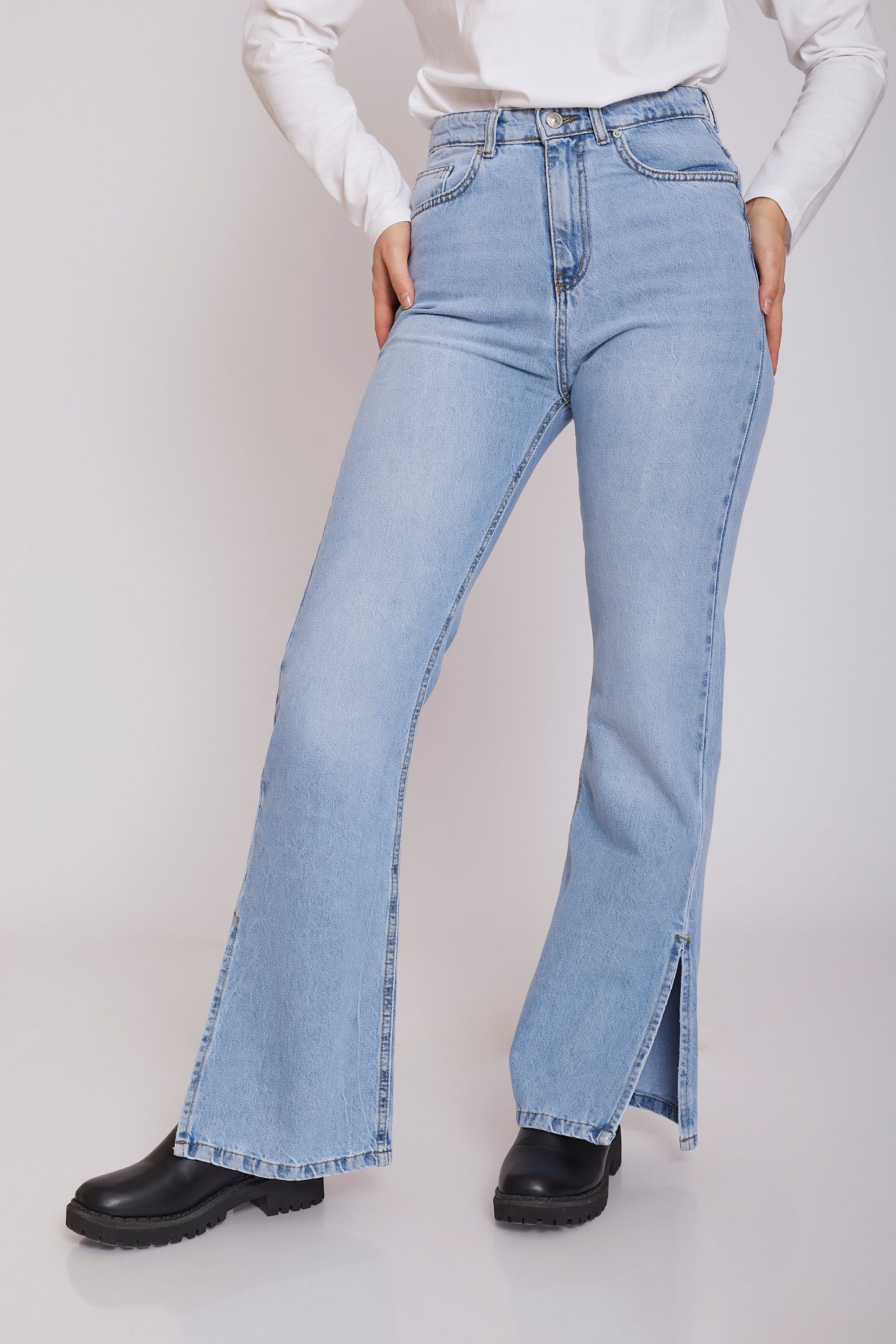 High Rise Slim Flared Fit Jeans - For Lady