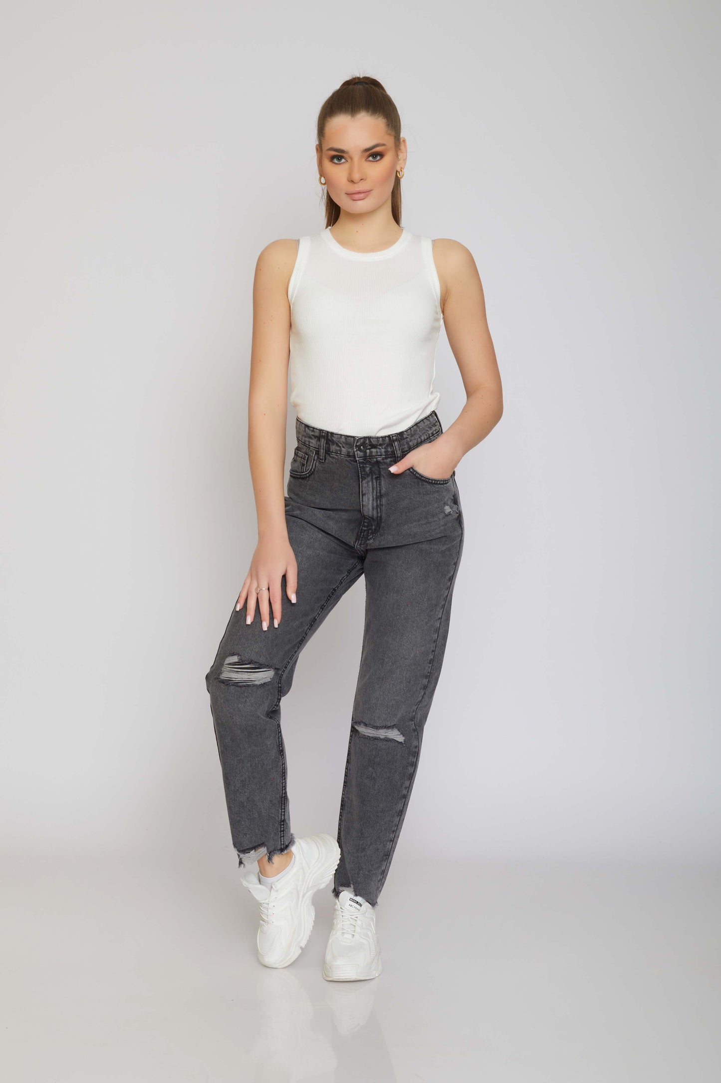 Ripped Mom Fit Jeans - For Women