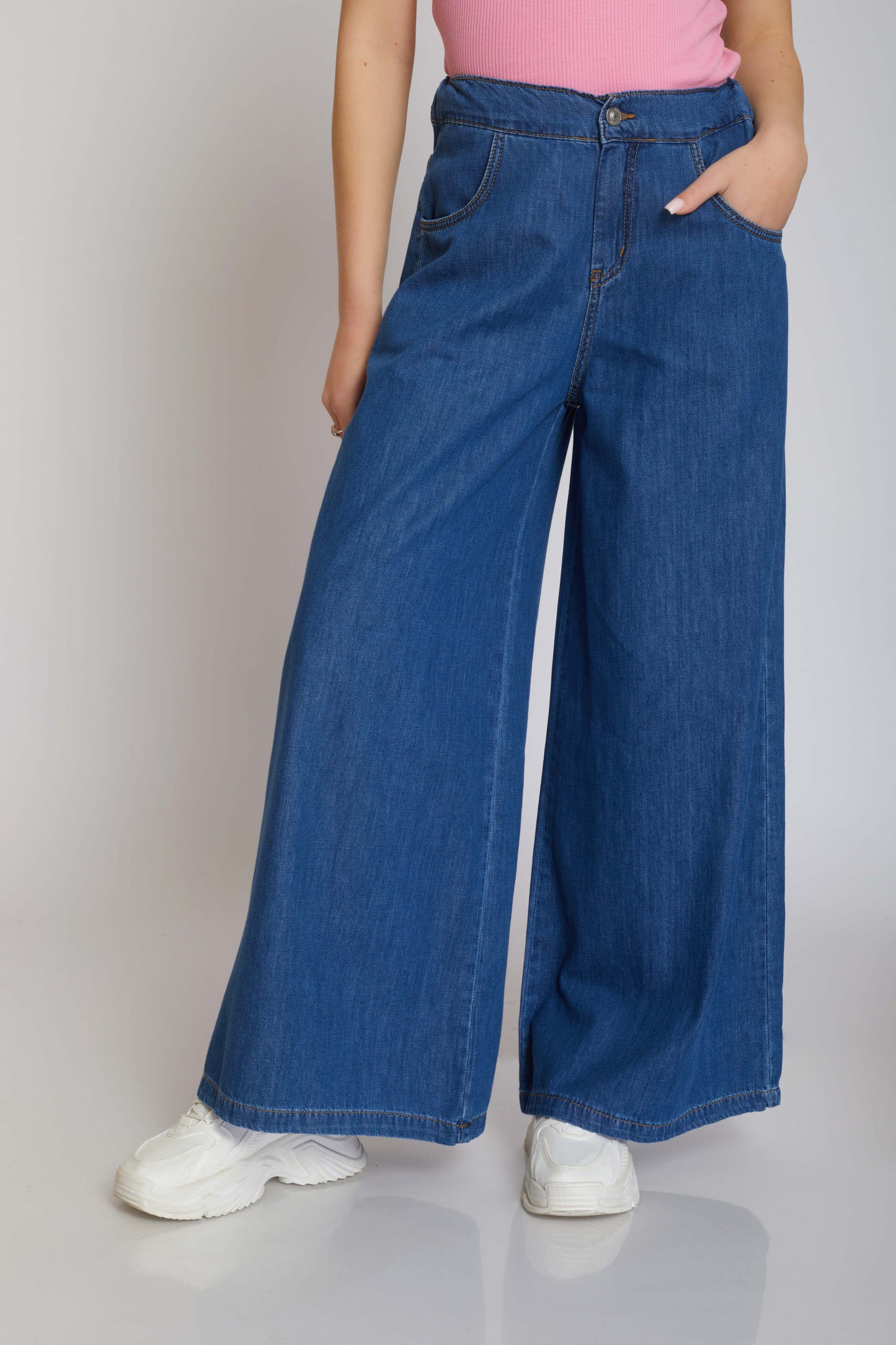 Wide-Leg Jeans - Full Length For Women