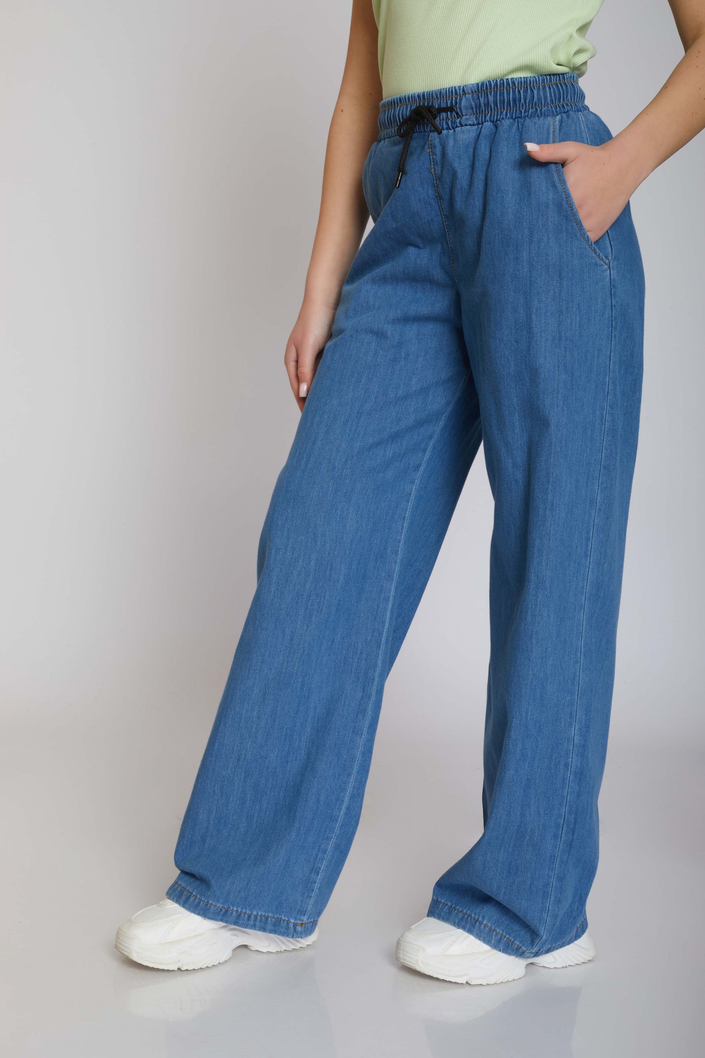 Wide-Leg Jeans - With Ties - For Lady