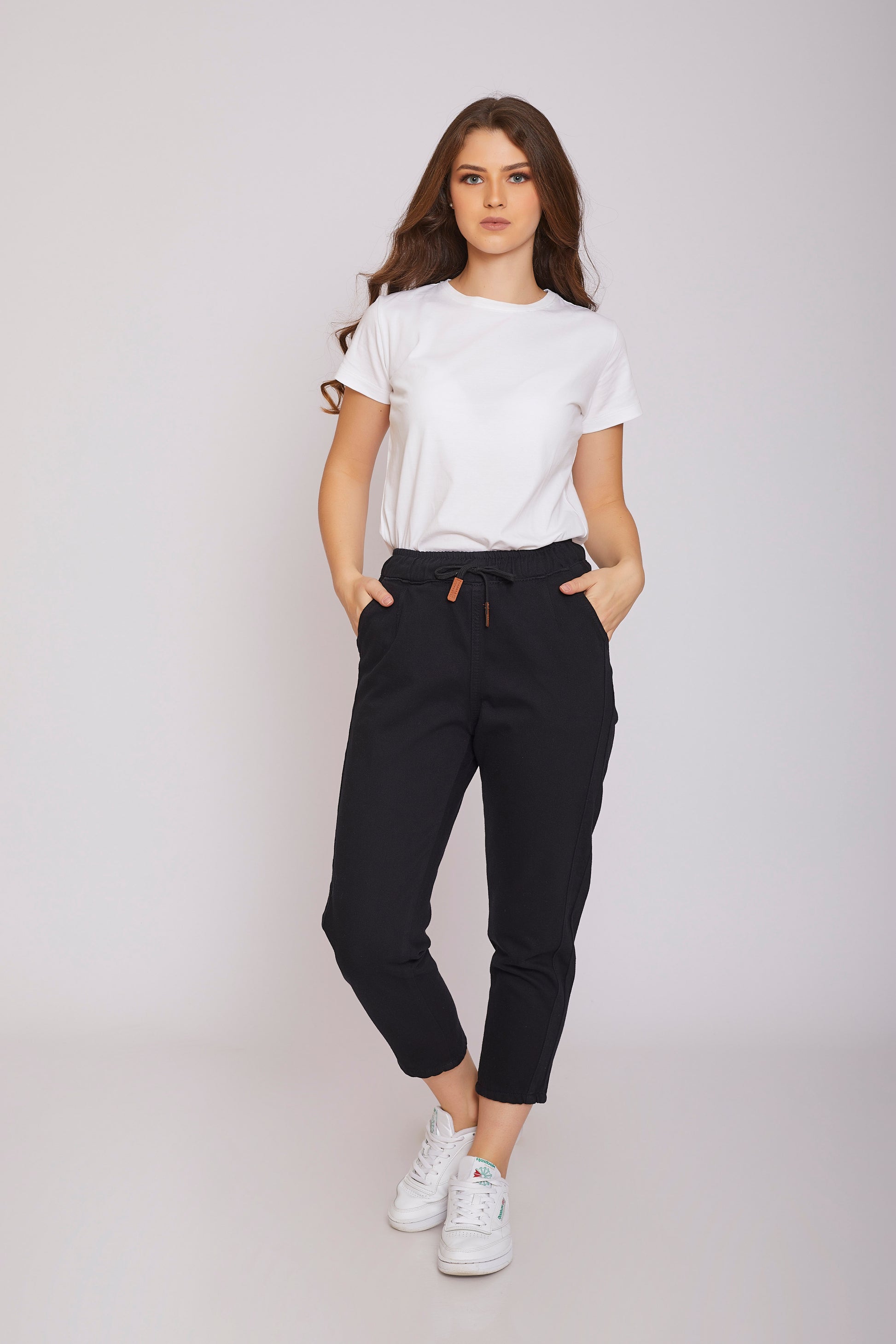 dj mom-fit gabardine elastic waistband