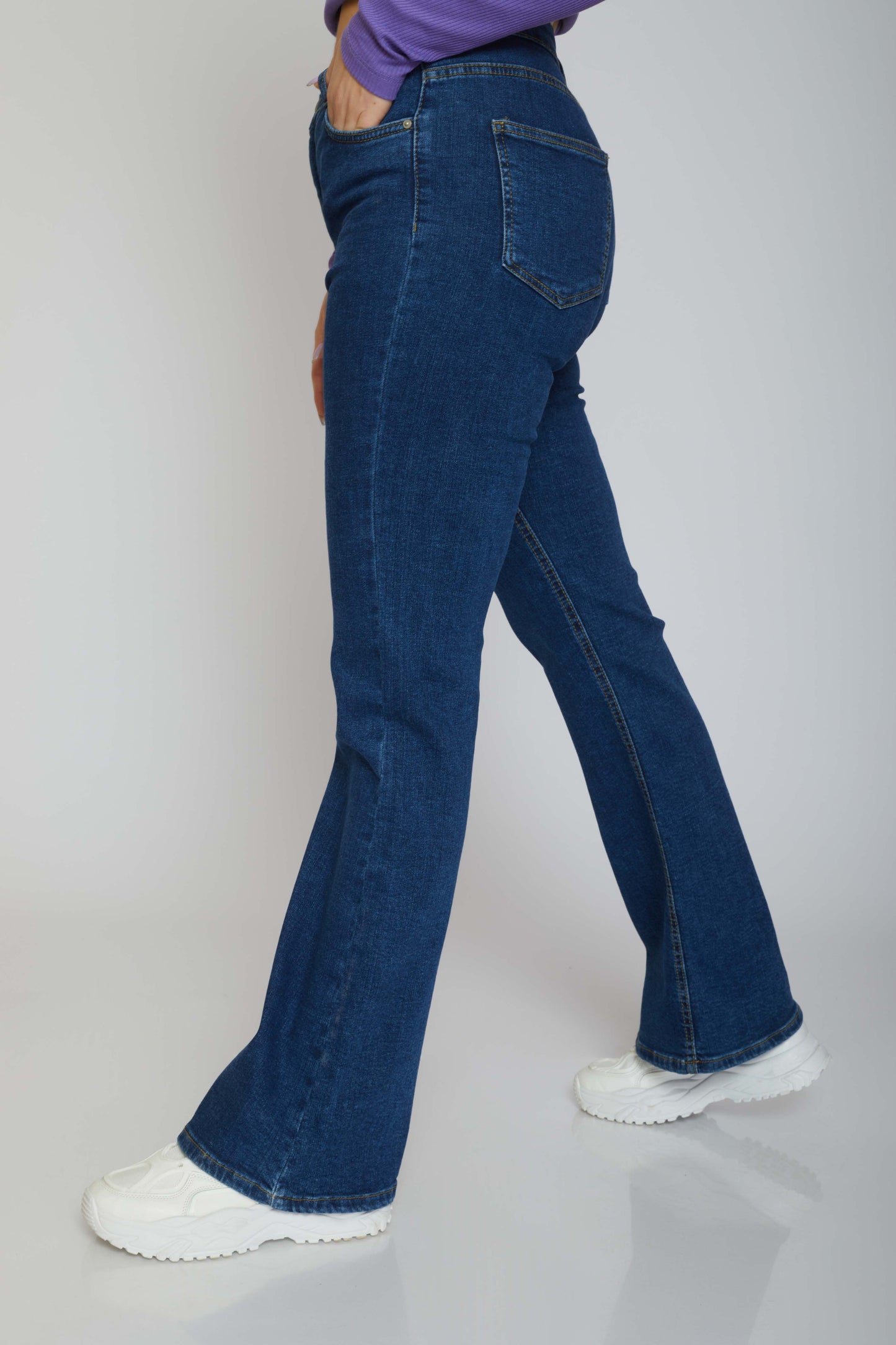 Long Rise Flared Fit Jeans - For Women