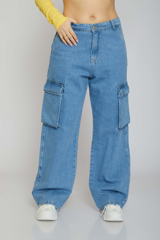 Wide-Leg Cargo Trousers - For Women